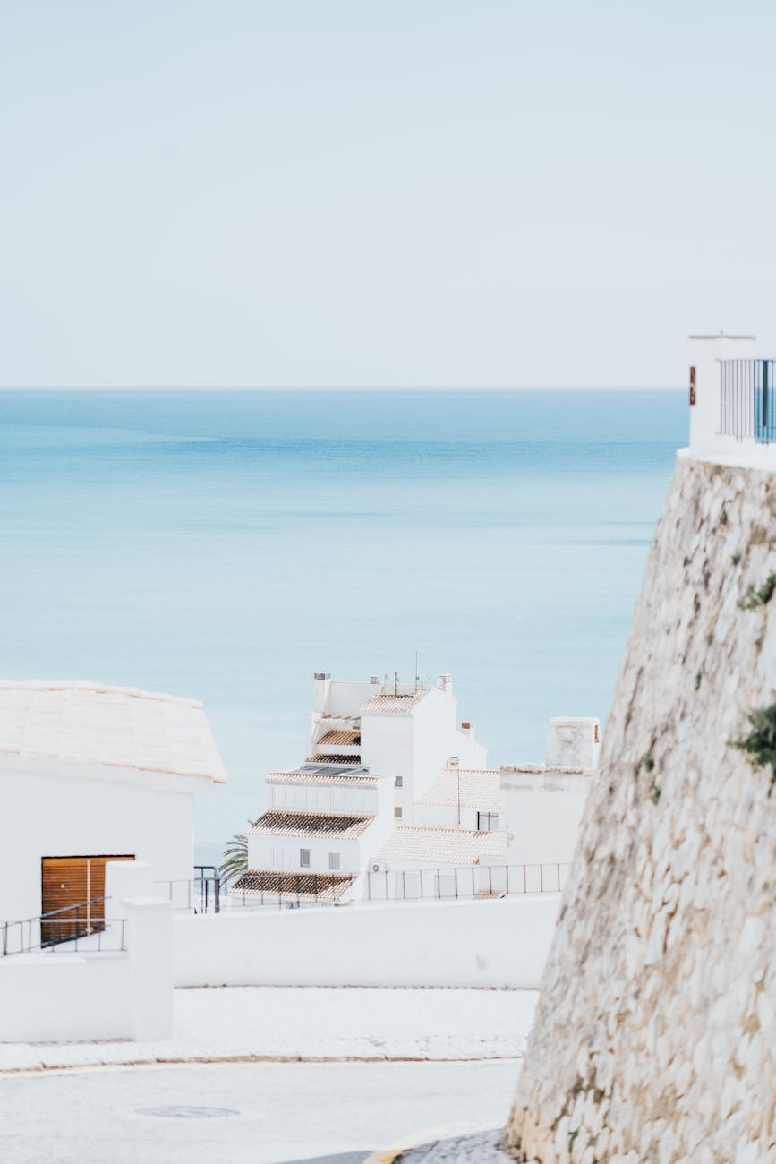 Bienestar en Altea: un vistazo al pueblo mediterráneo